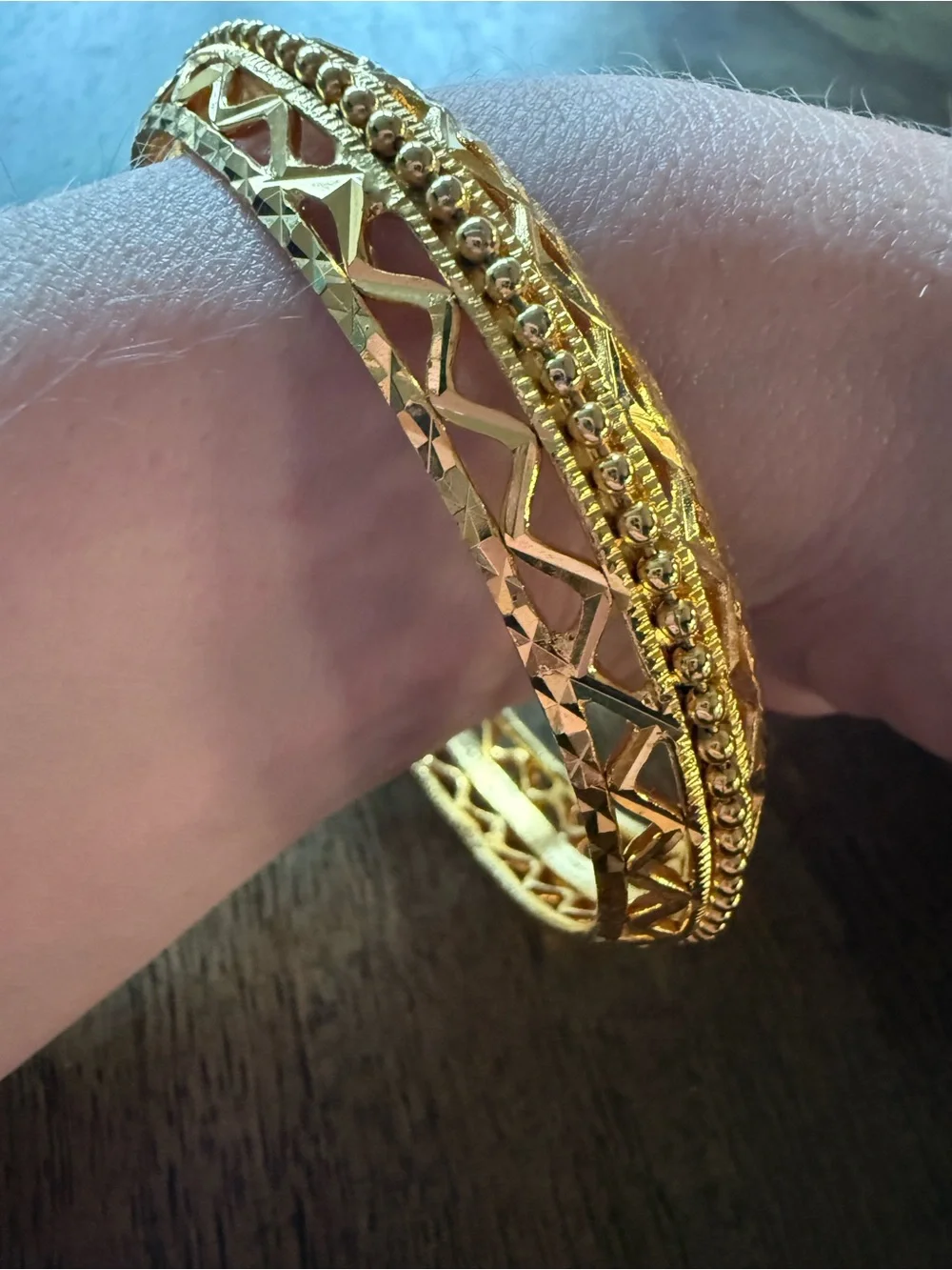 Vintage Gold Filigree Bangle Bracelet